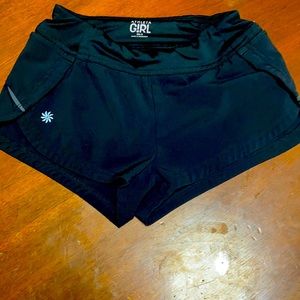 Athletes girl XS/6 black athletic shorts